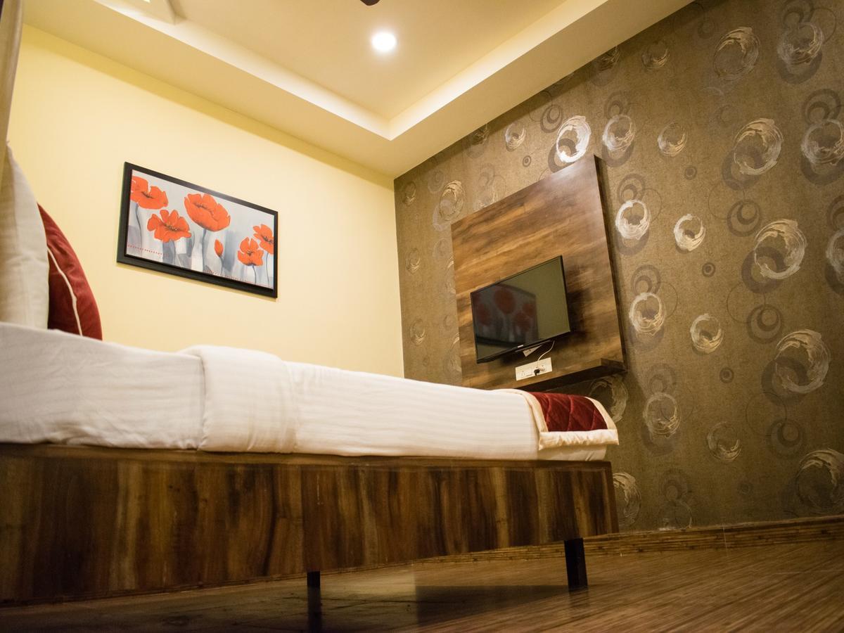 Hotel Mysore Republic Exterior photo